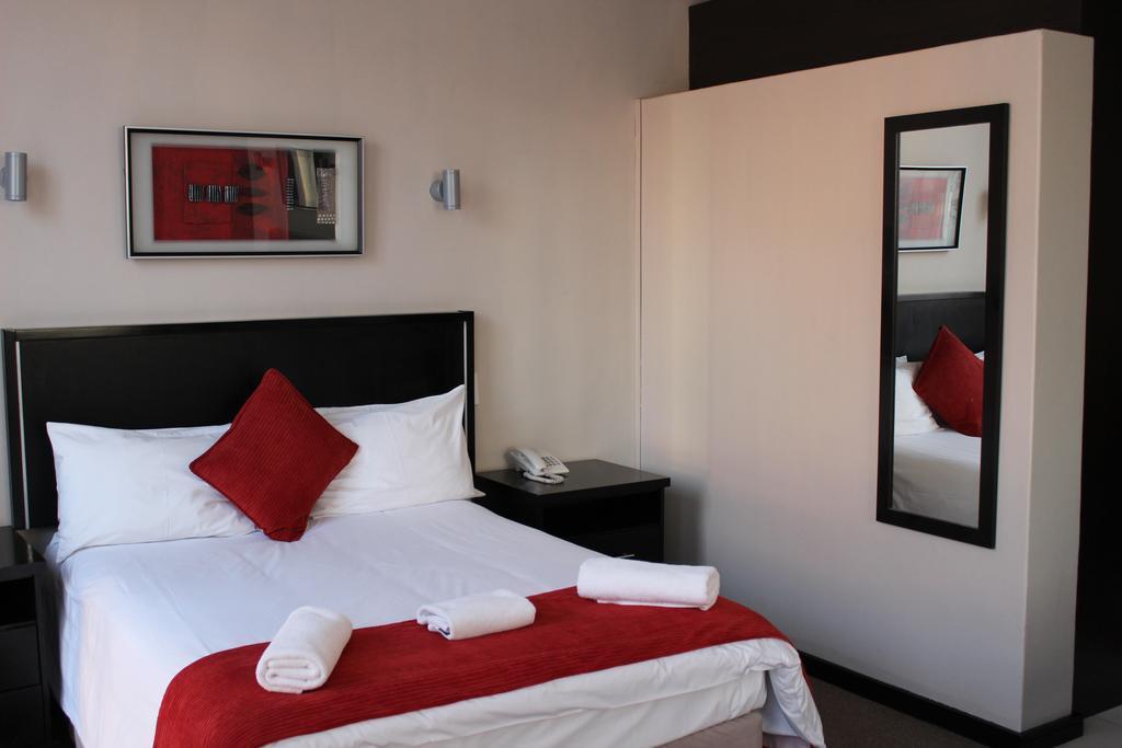 Alcazaba Hotel Johannesburg Exterior photo